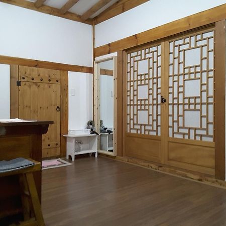 Yettle Hanok Stay Gyeongju Exterior photo