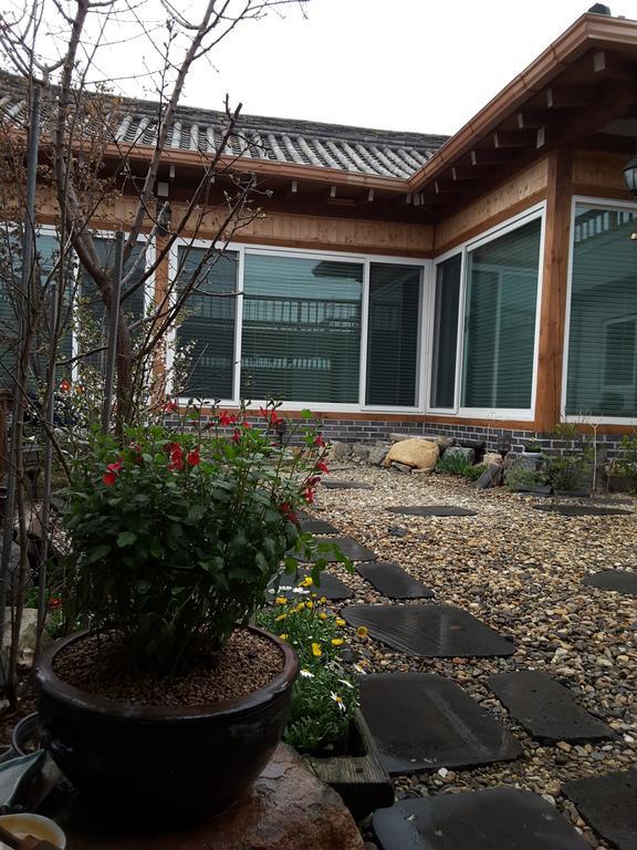 Yettle Hanok Stay Gyeongju Exterior photo